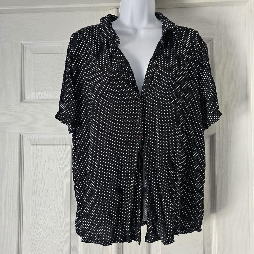 Black white polka dot twee blouseSize 18